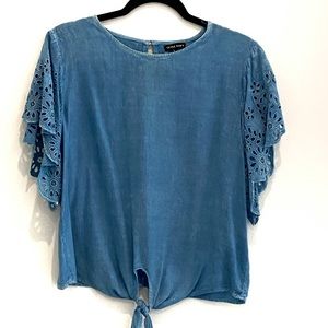 Style Envy Chambray Top